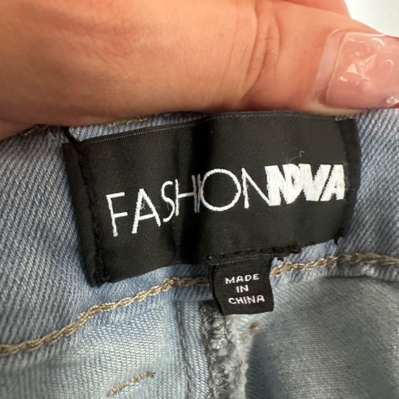Fashion nova jeans! - Picture 8 of 8